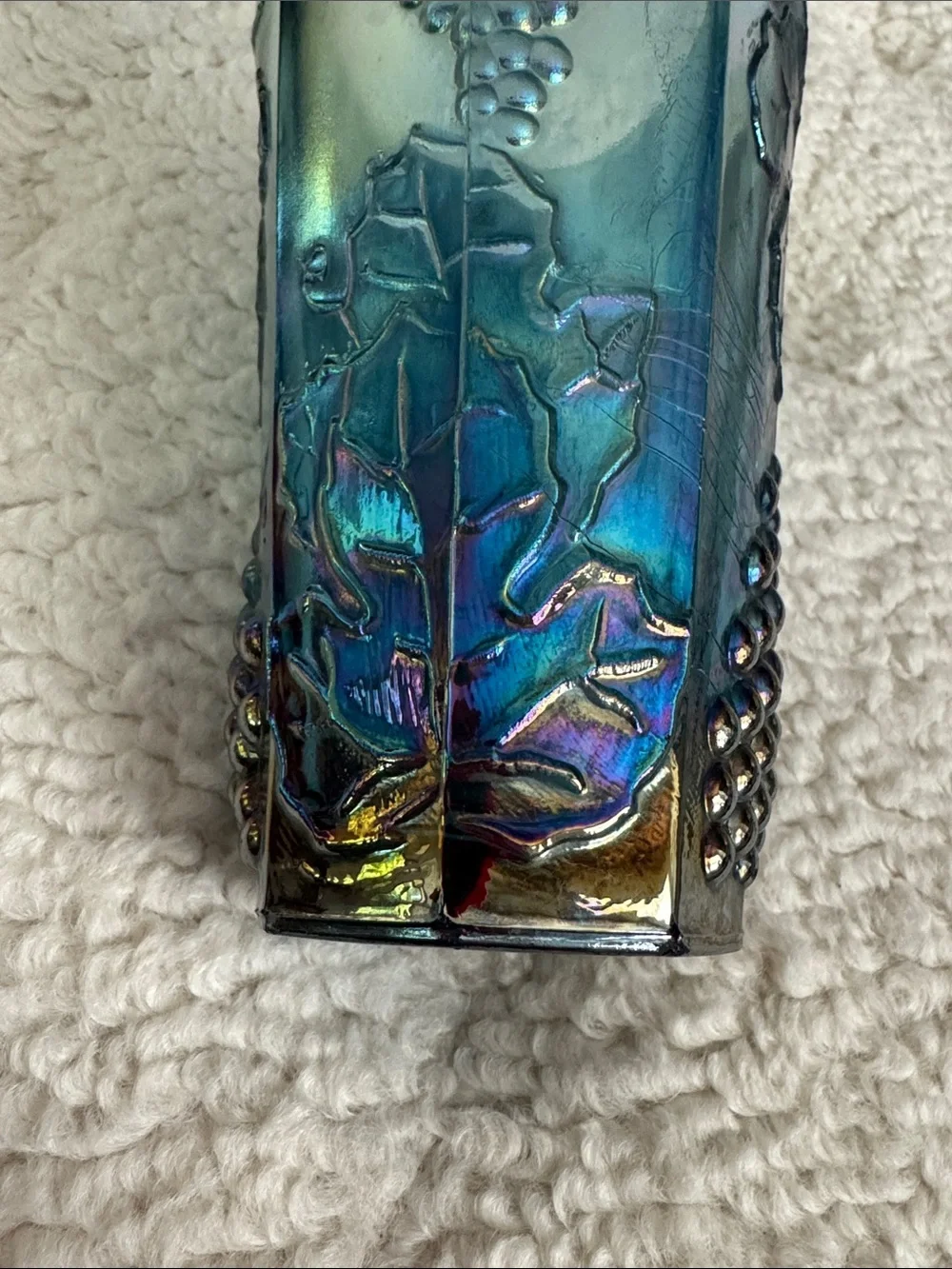 Indiana Glass tumbler Harvest Grape featuring a distinctive blue carnival glass
